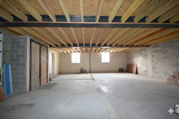 À VENDRE – ANCIENNE CHAPELLE EN PIERRE – LOT D’EXCEPTION