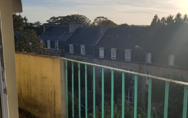 Appartement à vendre    3 pièces • 72 m2 Guingamp