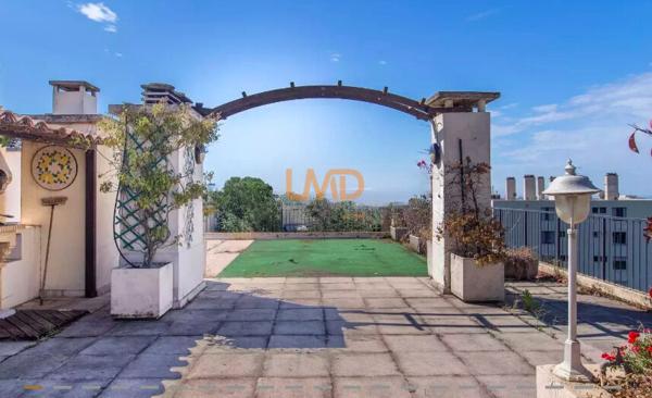 Nice Cimiez - Appartement de 4 Pieces Dernier étage - Terrasse 380m2