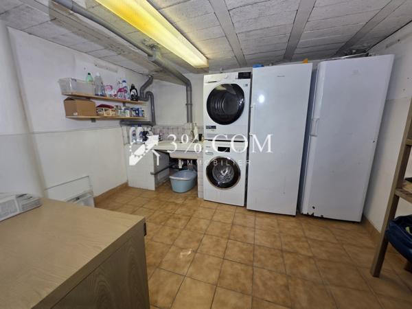 Villa 6 pièce(s) 5 chambre(s) 160 m²