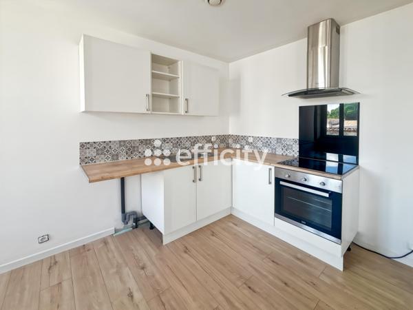 Immeuble
         8 pièces
        - 185 m² Exclusivité 262 000 € *