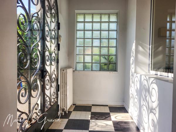 Maison
         7 pièces
        - 160 m² Exclusivité 325 000 €*