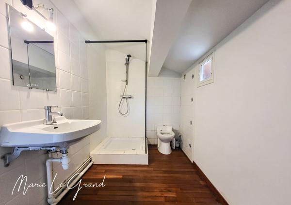 Maison
         7 pièces
        - 160 m² Exclusivité 325 000 €*