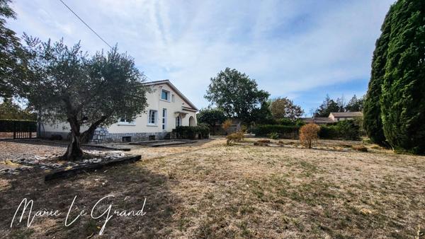 Maison
         7 pièces
        - 160 m² Exclusivité 325 000 €*