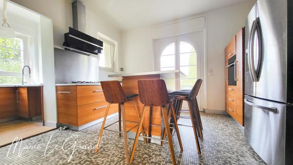 Maison
         7 pièces
        - 160 m² Exclusivité 325 000 €*