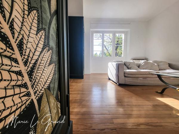 Maison
         7 pièces
        - 160 m² Exclusivité 325 000 €*