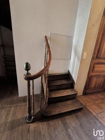 Maison 7 pièces de 380 m² à Sainte-Foy-la-Grande (33220)