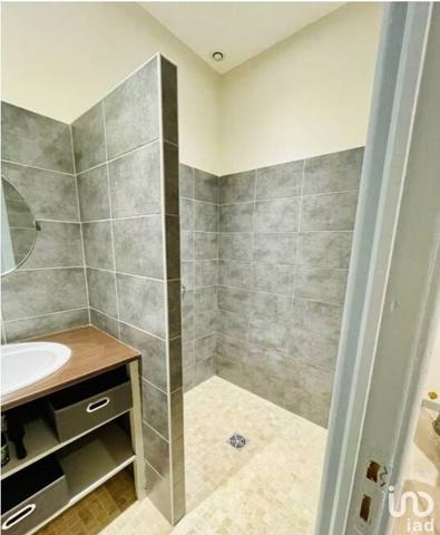 Maison 7 pièces de 380 m² à Sainte-Foy-la-Grande (33220)