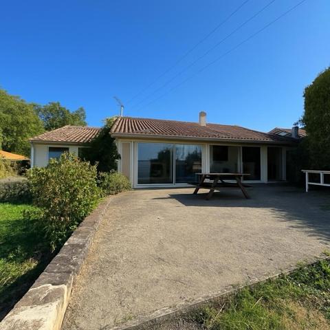 Villa traditionnelle de Type 6 de plain-pied à Montjoire - Montjoire (31380)