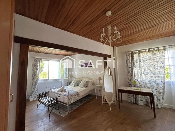 Bien d’exception à Mongauzy – Deux habitations, près de 400 m² – Vue panoramique sur la vallée de la Garonne