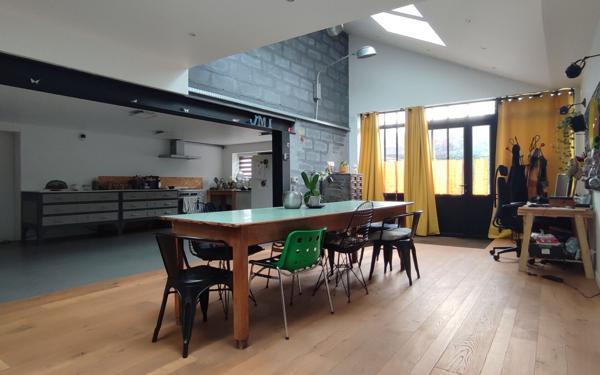 Appartement à vendre    5 pièces • 187 m2 Saint-Nazaire