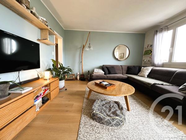 Appartement T4 à vendre  4 pièces - 74,02 m2 EYSINES - 33