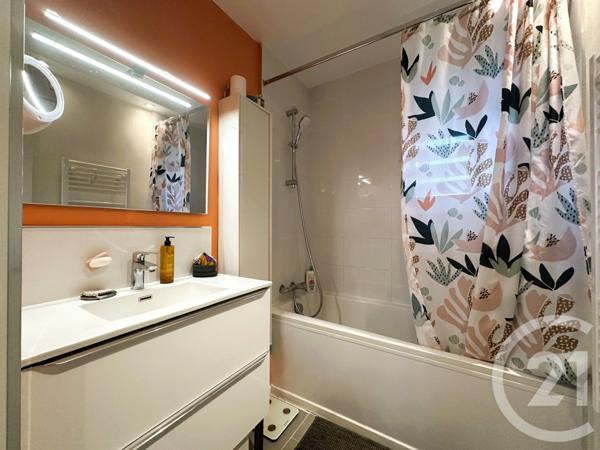 Appartement T4 à vendre  4 pièces - 74,02 m2 EYSINES - 33