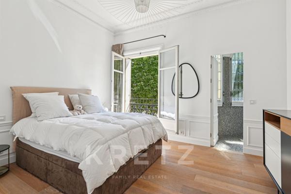 Appartement rénové dans un bel Hôtel Particulier