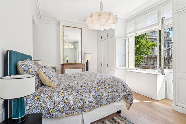 Appartement rénové dans un bel Hôtel Particulier