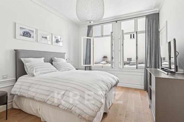 Appartement rénové dans un bel Hôtel Particulier