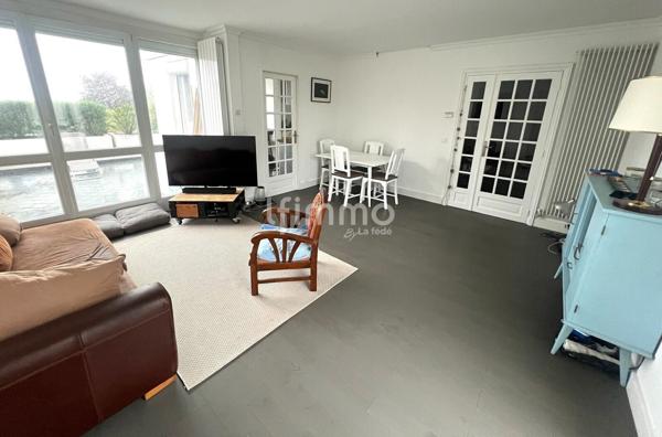 Duplex 5 pièces rénové vues dégagées au calme