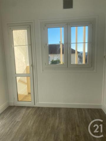 Appartement à vendre  2 pièces - 41,74 m2 FONTAINEBLEAU - 77