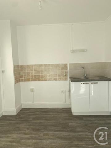 Appartement à vendre  2 pièces - 41,74 m2 FONTAINEBLEAU - 77