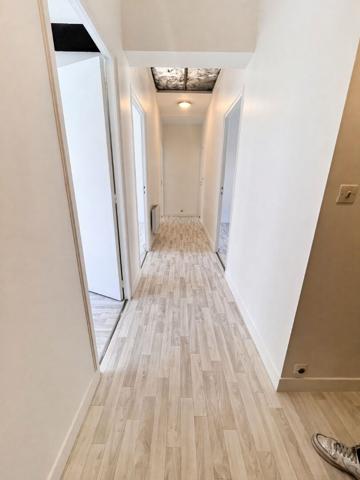 Bureaux à louer 89 M² - Quartier Mairie SAINT MAUR DES FOSSES ( RER A ) - SAINT MAUR DES FOSSES