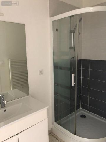 Appartement à louer à Crépy-en-Valois dans l'Oise (60800), ref : 60092/341   
centre ville