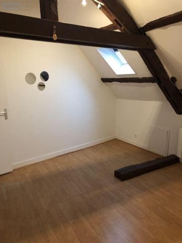 Appartement à louer à Crépy-en-Valois dans l'Oise (60800), ref : 60092/341   
centre ville