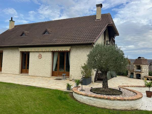 Maison 100 M2 3 chambres sans travaux à prévoir PONT L'EVEQUE (14)