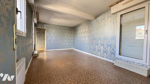 92100 BOULOGNE -APPARTEMENT DERNIER ETAGE - BALCON/TERRASSE- DOUBLE BOX - A RENOVER