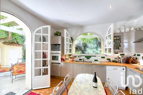 Maison à vendre 8 pièces 250 m² Montpellier