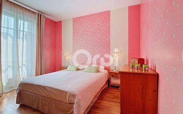 Maison à vendre    8 pièces • 183 m2 Saint-Fargeau-Ponthierry