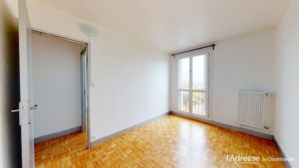 Appartement LES ULIS 4 pièces 74.7 m²