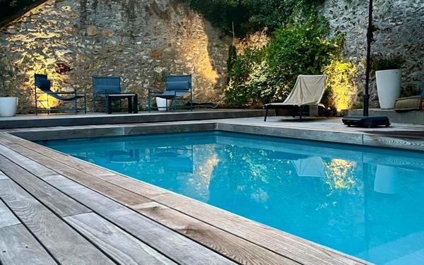 Maison à vendre    8 pièces • 296 m2 Palaiseau