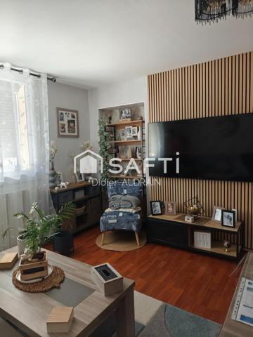 Maisonnette en très bon état et bien située