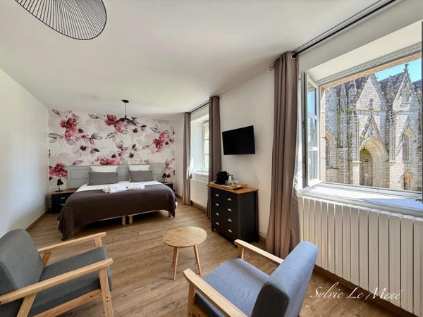 À Vendre – Propriété de Caractère avec Activité de Chambres d’Hôtes – Guern (56310)