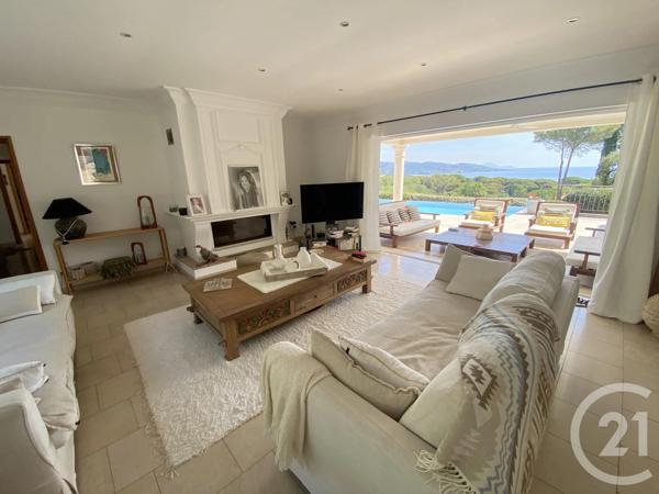Maison à vendre  7 pièces - 311,87 m 2   STE MAXIME  - 83