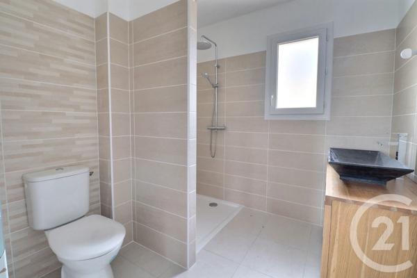 Maison à vendre  4 pièces - 80,65 m 2   MONTEUX  - 84