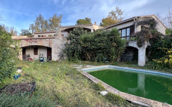 Maison à vendre    6 pièces • 180 m2 La Gaude