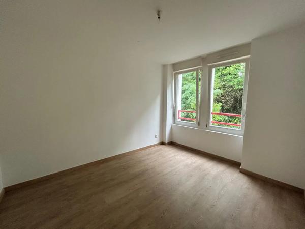 Appartement à louer 3 pièces 62.93m² Sochaux (25600)