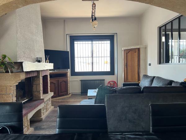 Maison à vendre 6 pièces ()