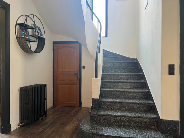 Maison à vendre 6 pièces ()