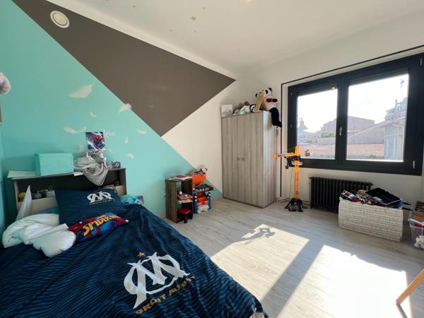 Maison à vendre 6 pièces ()