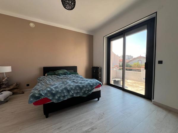 Maison à vendre 6 pièces ()