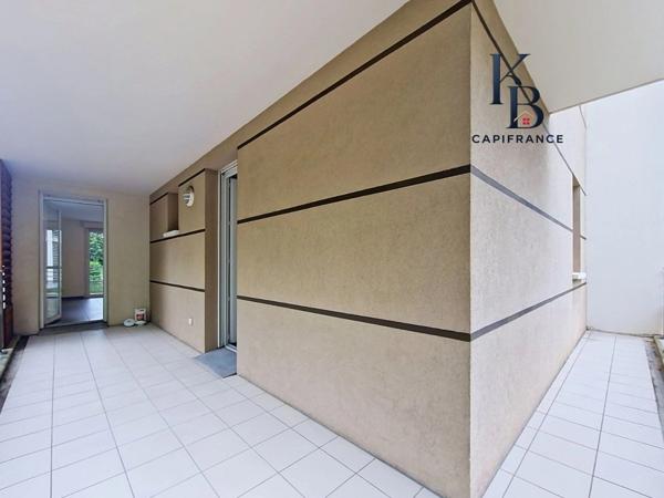 VETRAZ MONTHOUX, appartement T3 de 69 m² avec 2 terrasses, parking et garage
