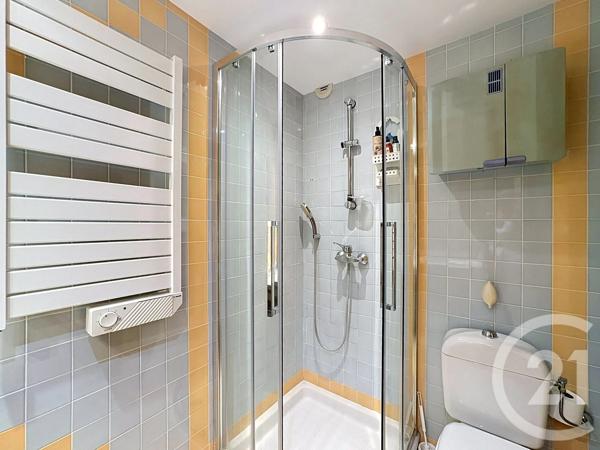 Appartement F3 à vendre  3 pièces - 76,63 m 2   ANTIBES  - 06