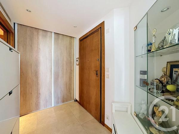 Appartement F3 à vendre  3 pièces - 76,63 m 2   ANTIBES  - 06