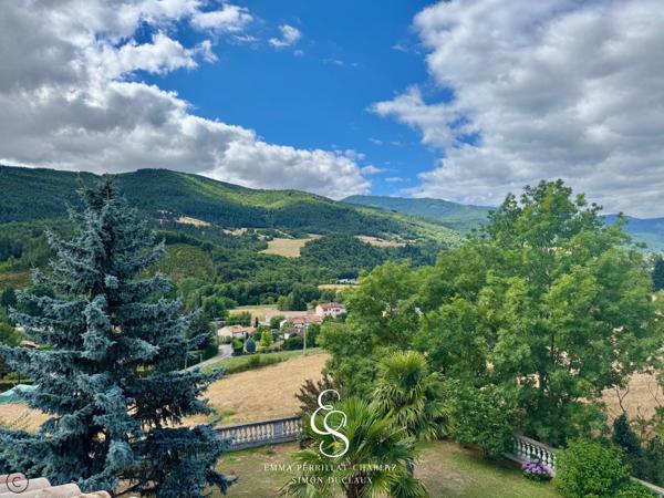 Villa haut de gamme aux prestations rares