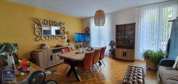 Appartement à louer 2 pièces 66m²