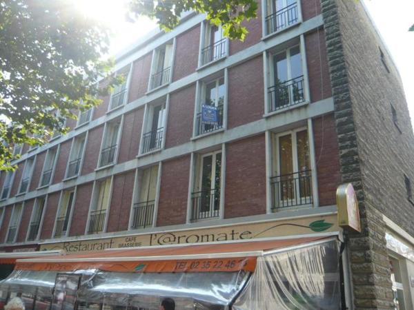 Appartement à louer 2 pièces 66m²