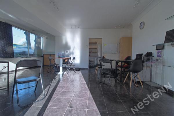 AGEN - A vendre immeuble composé de 3 lots avec parking sur axe passant !