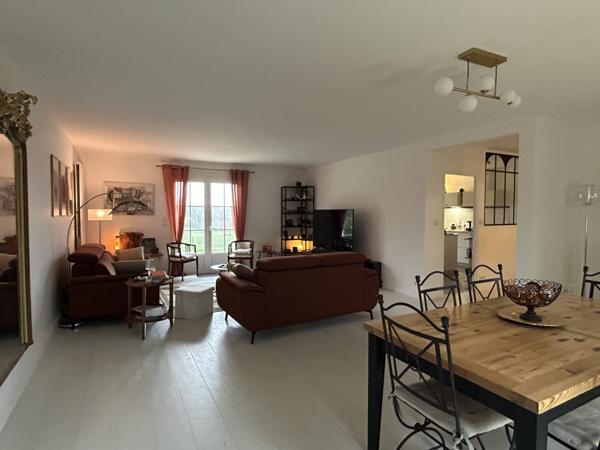 Maison - 6 pièces - 168 m²